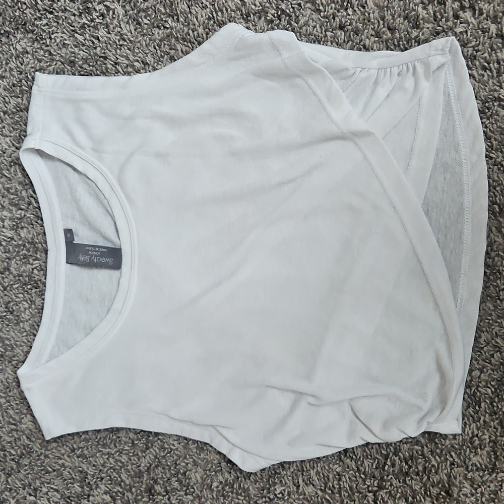 Sweaty Betty White Crop Top